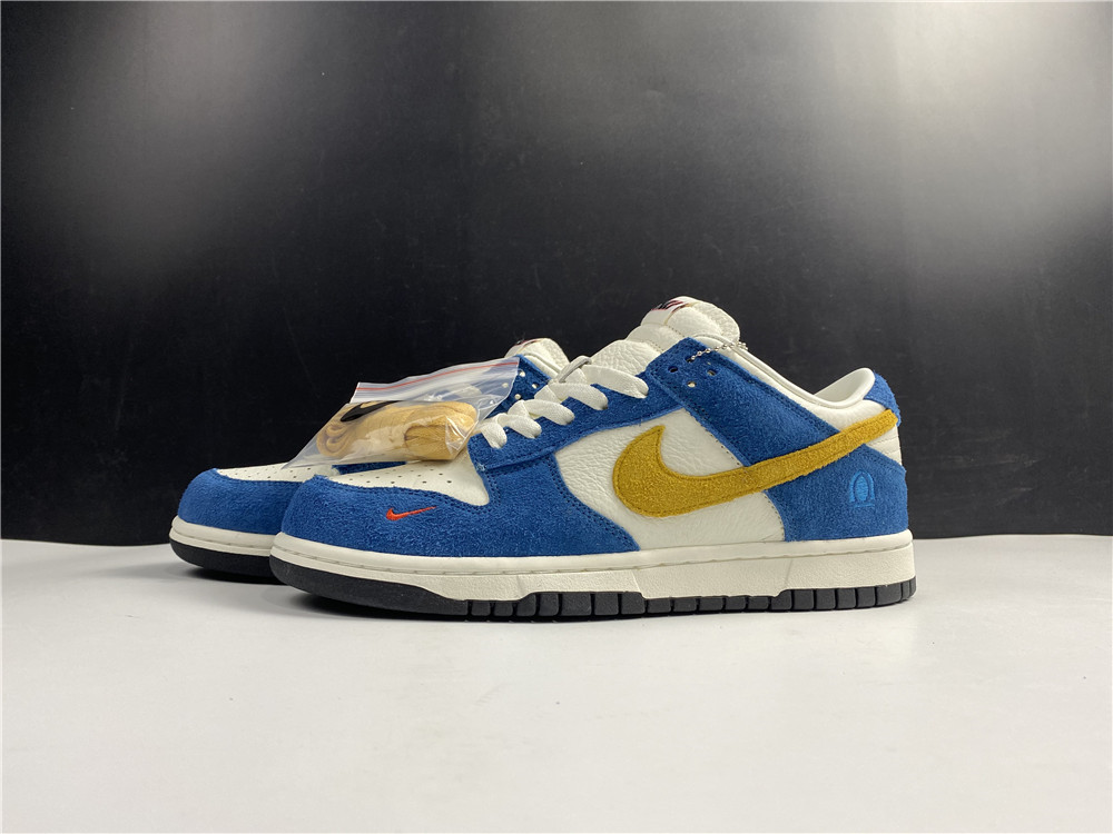 from Kasina x Nike Dunk Low CZ6501-100