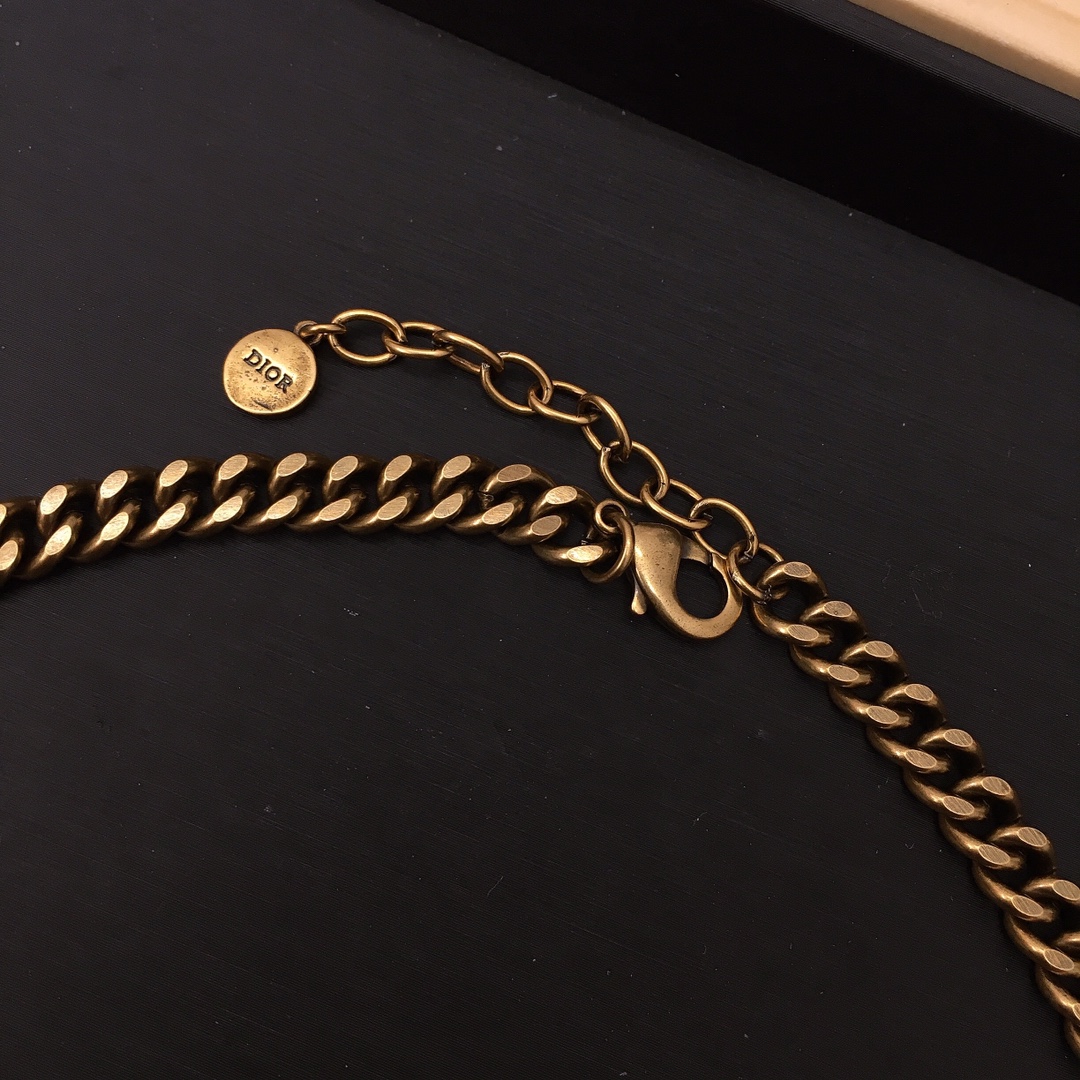 Necklace002