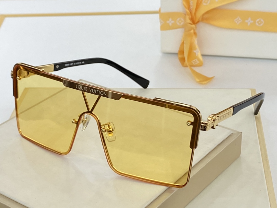 L*ouis V*uitton Glasses Top