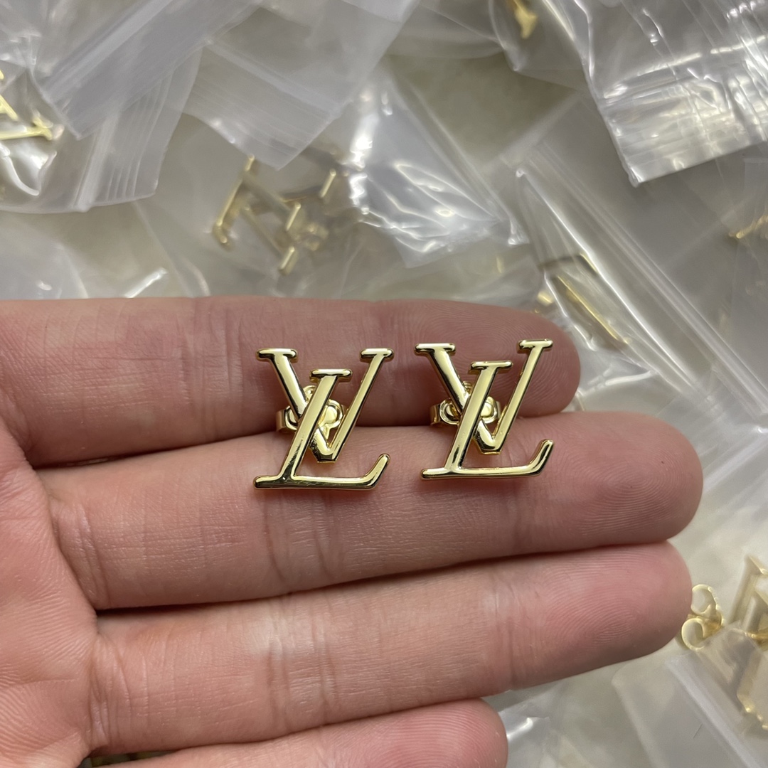 Earrings002