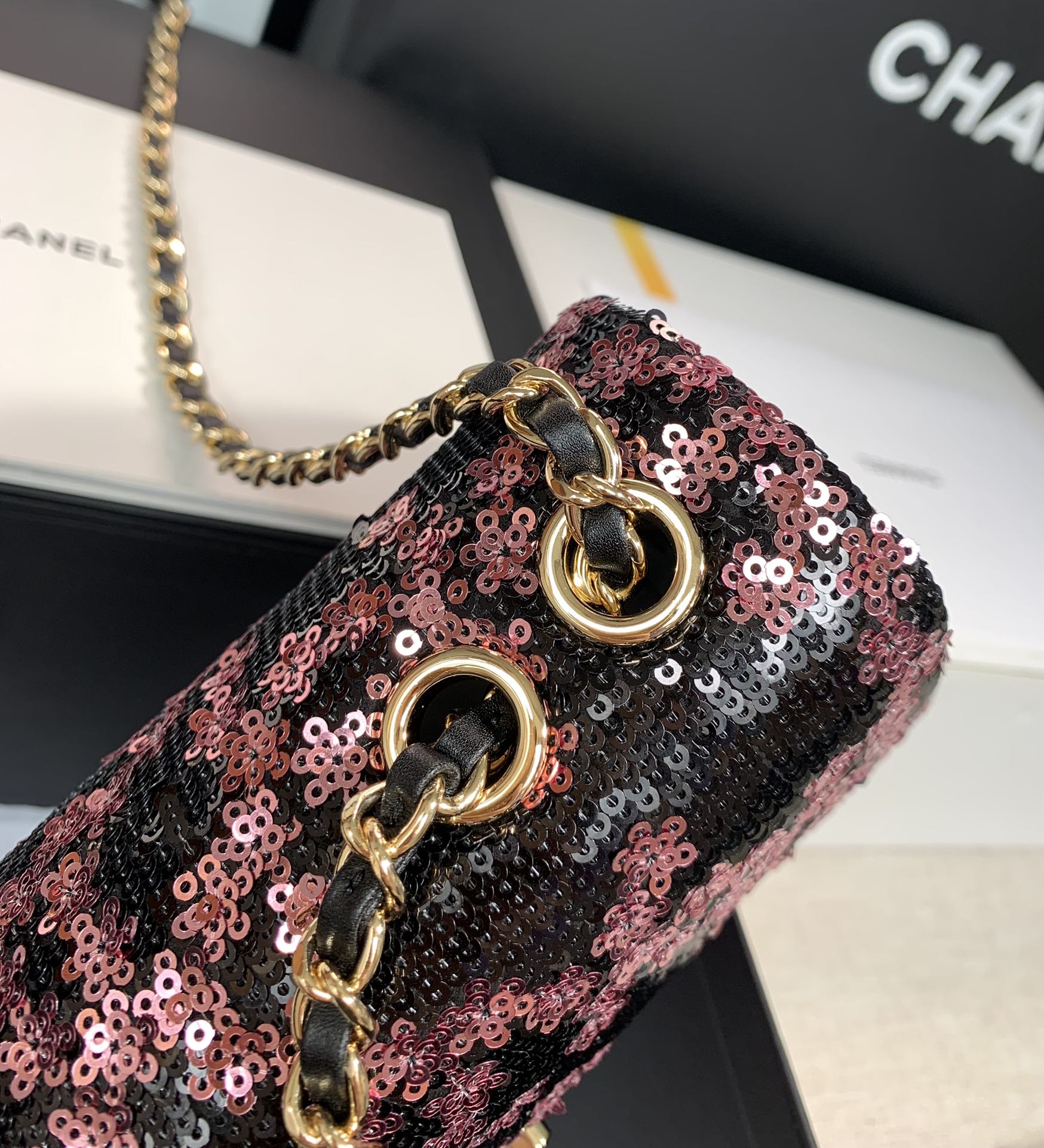 C*hanel Top Bag 20CM