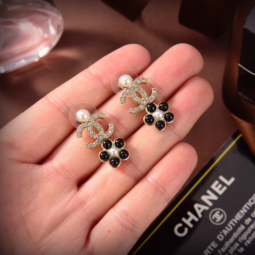 Earrings002
