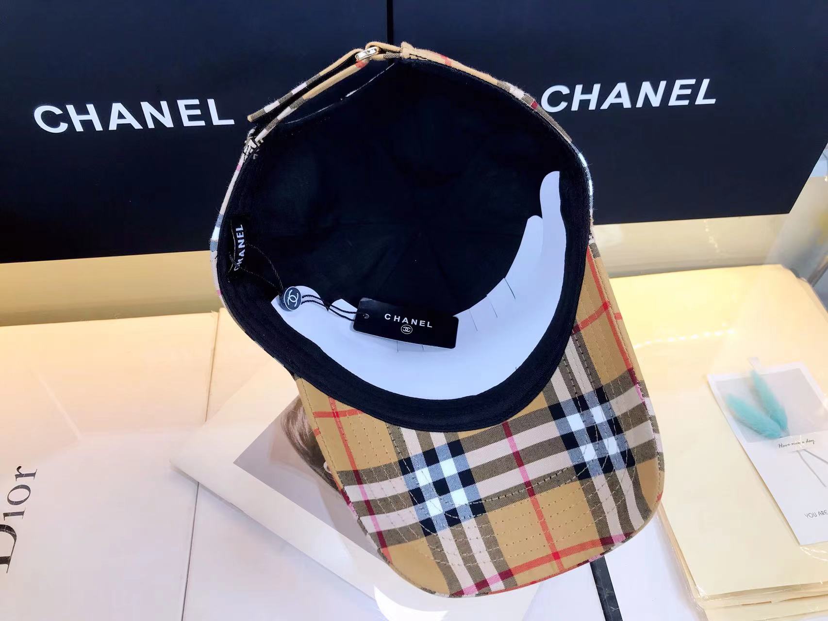 Top Hat