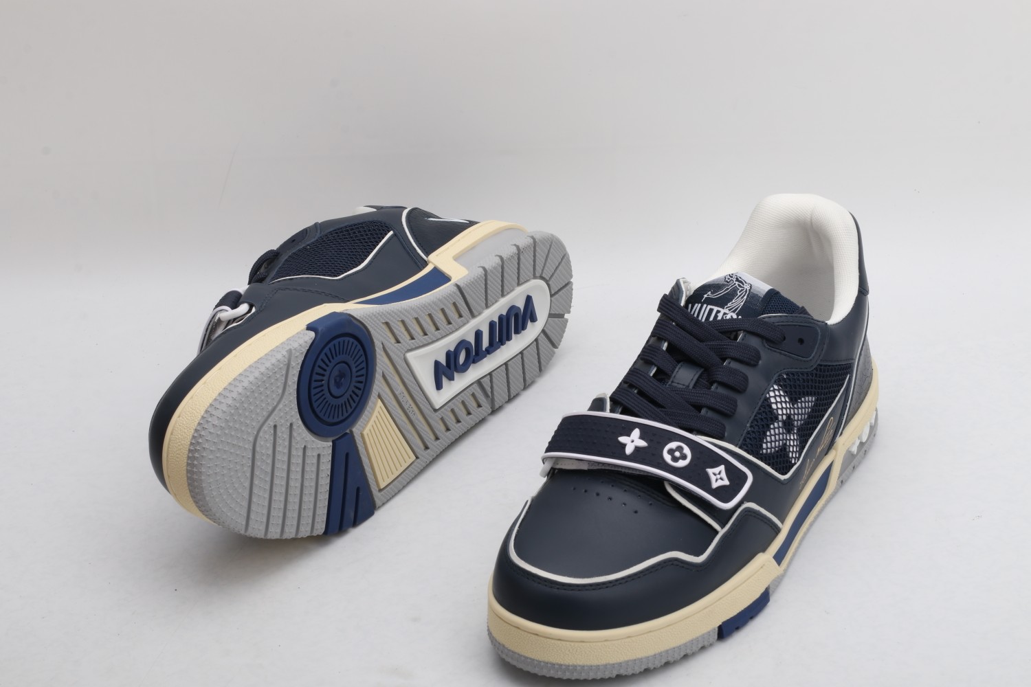 Men L*ouis V*uitton Top Sneaker