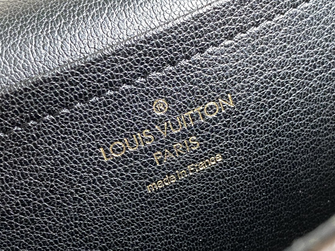 L*ouis V*uitton Bag Top Quality 24.5*15*6.5CM