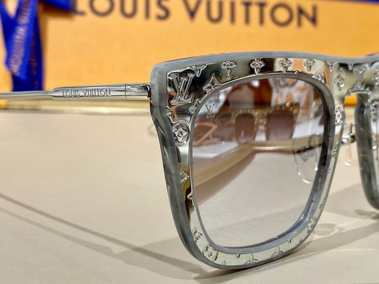 Top Quality L*ouis V*uitton Glasses