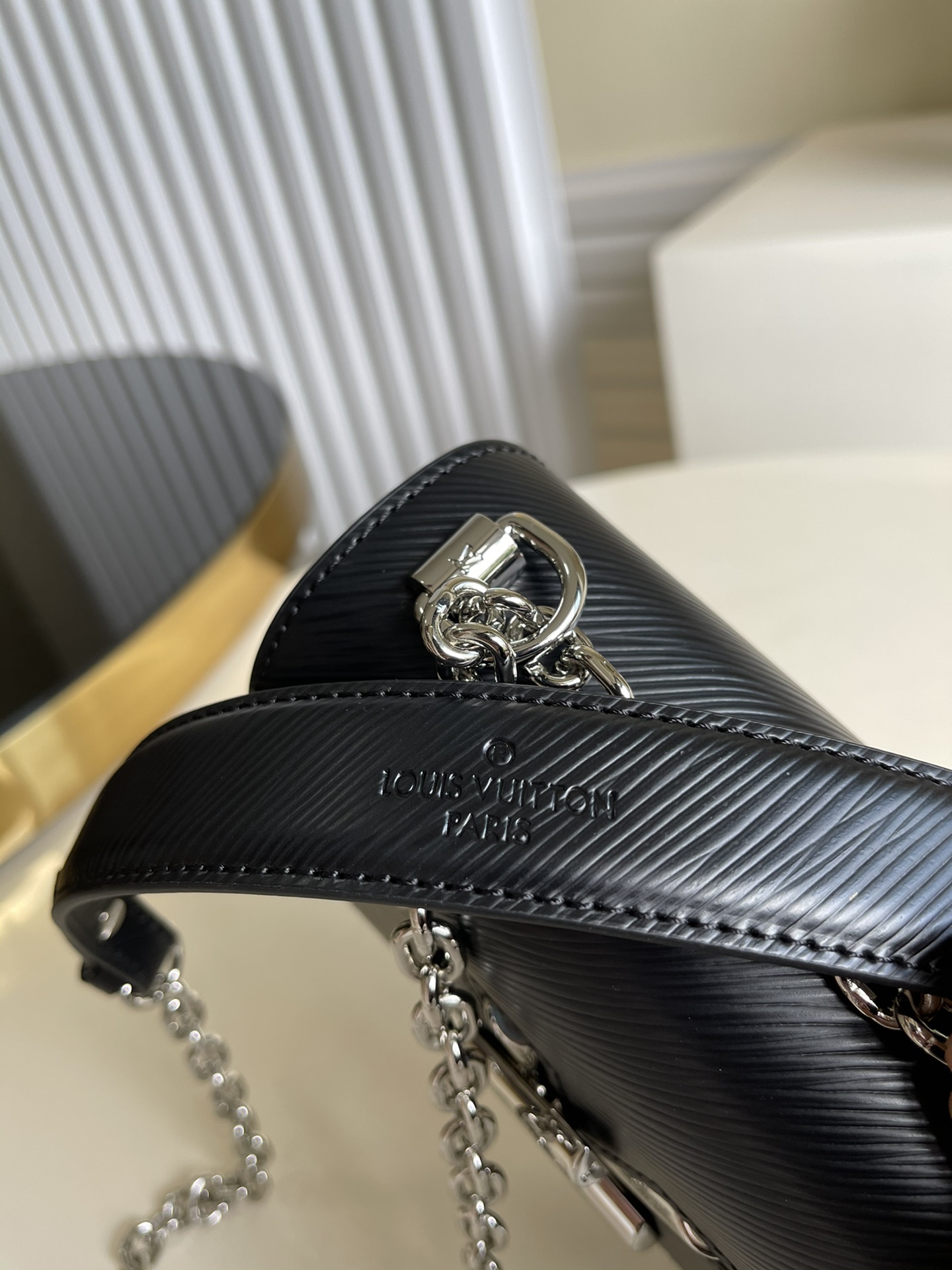 L*ouis V*uitton Bag Top Quality 18*15*9cm