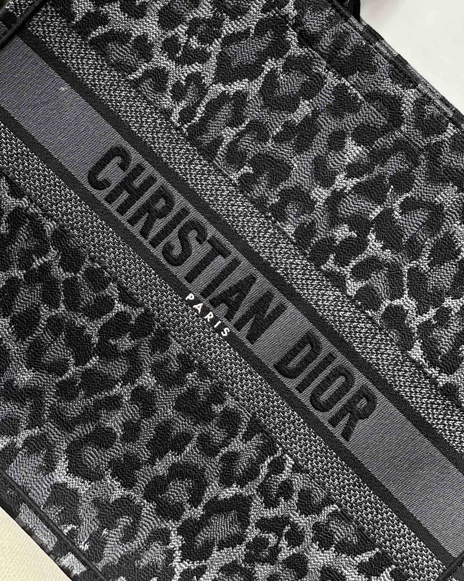 D*ior Bag Top Quality