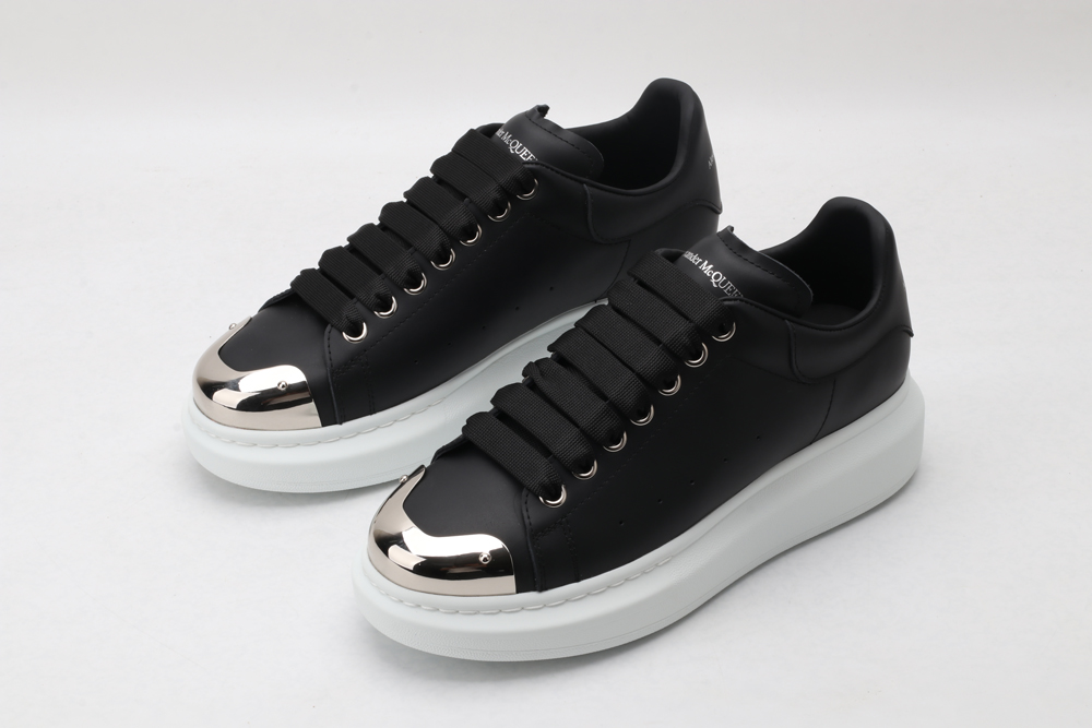 A*exander M*queen Sneaker