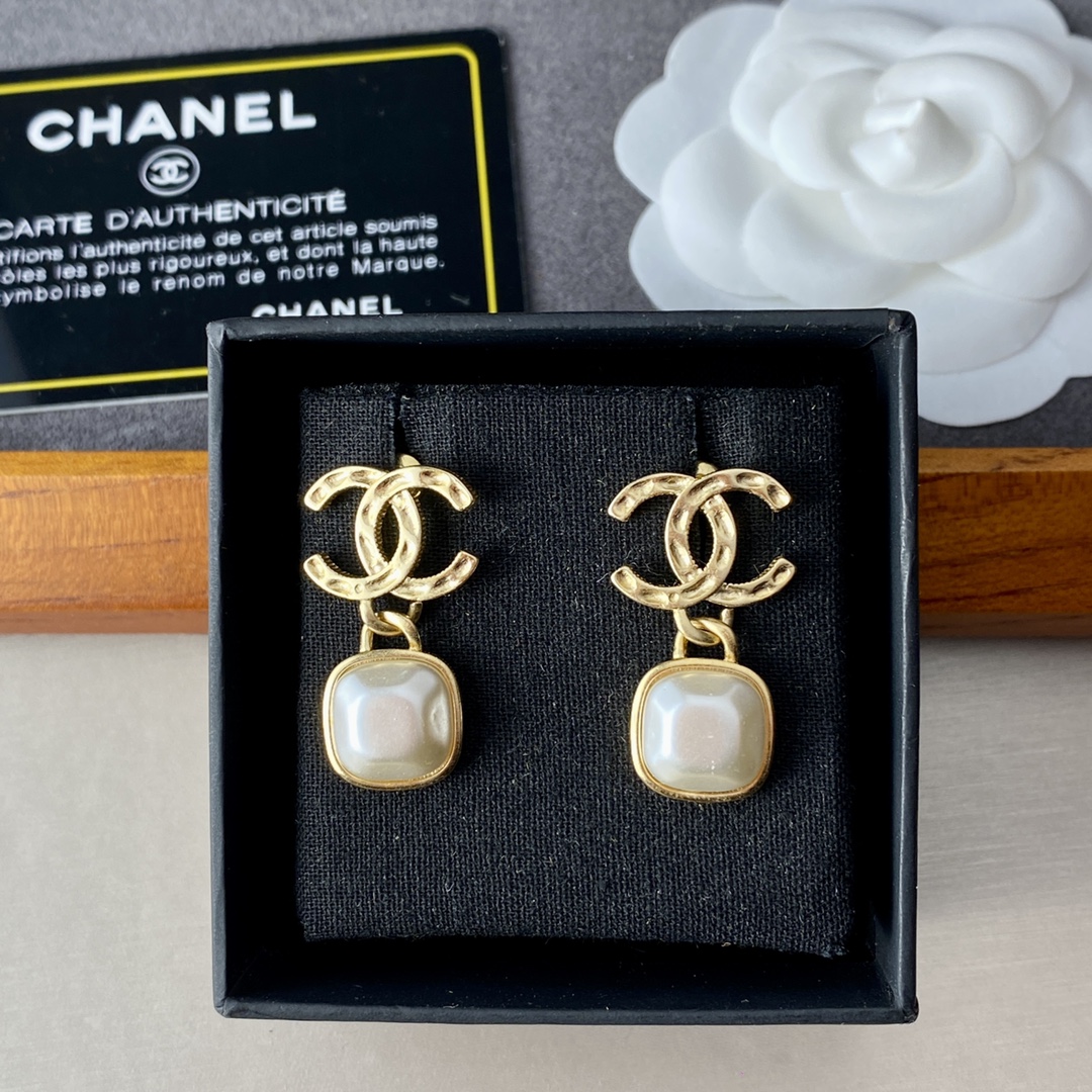 Earrings004