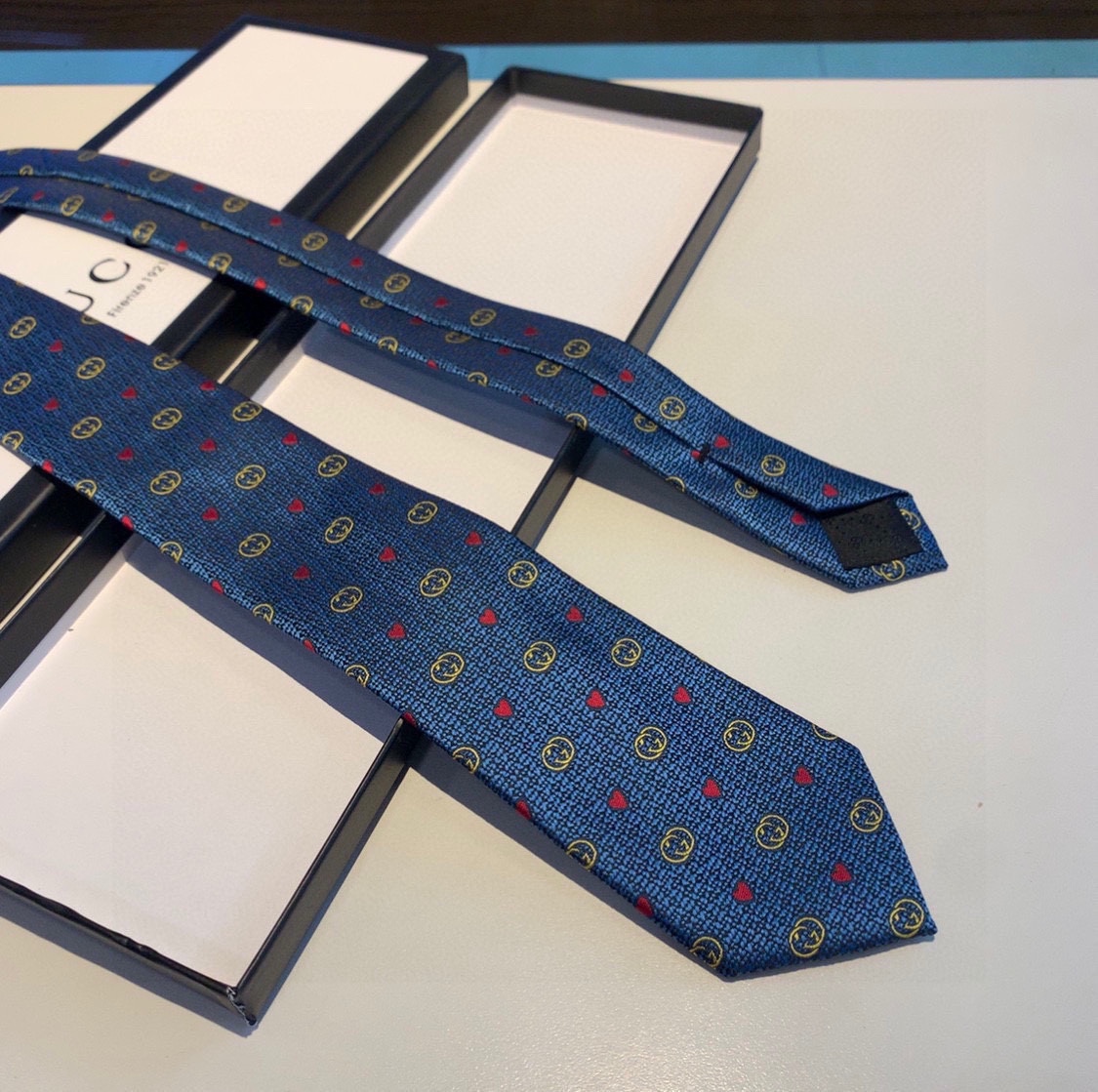 Necktie