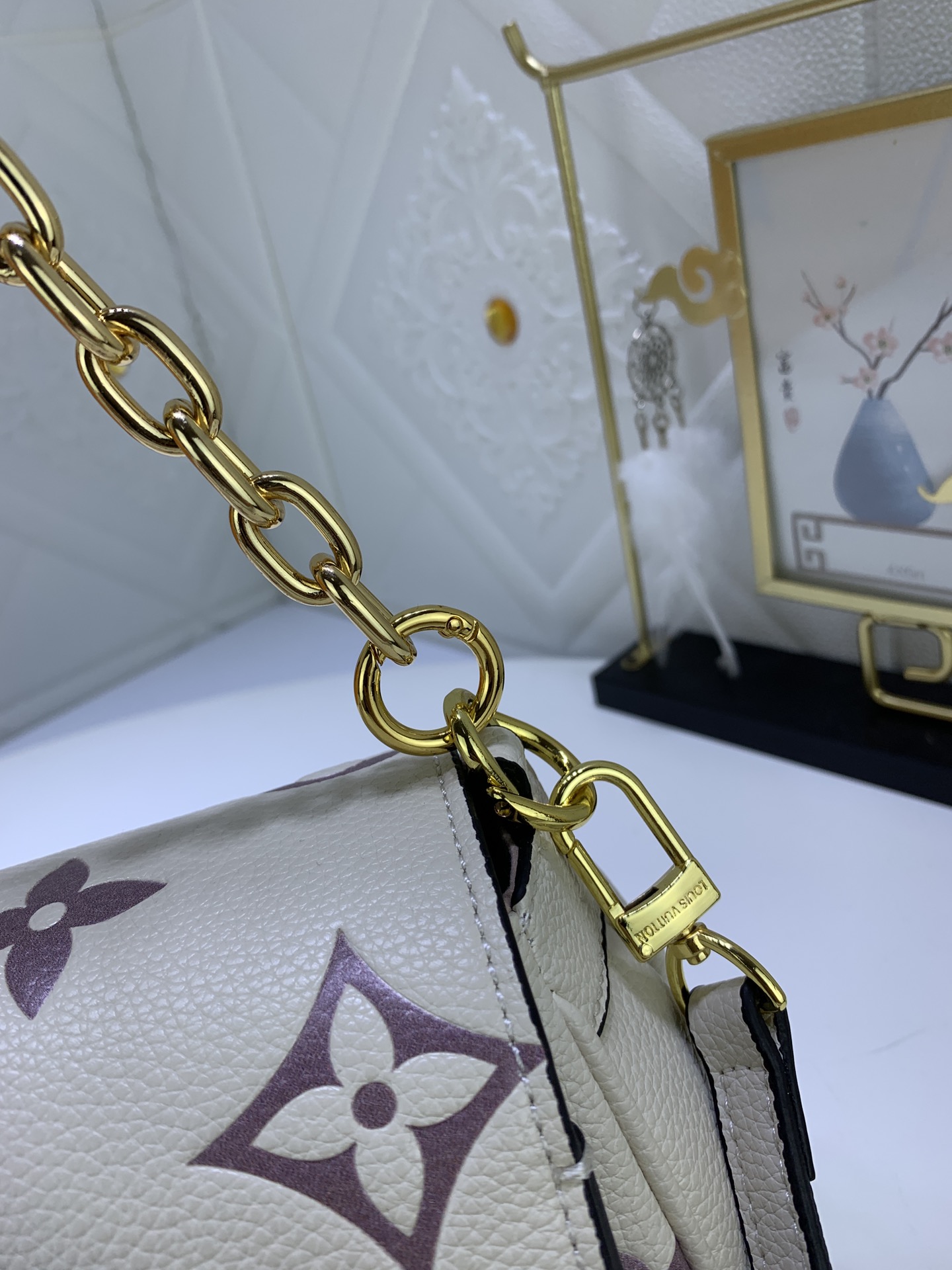 L*ouis V*uitton Bag Top Quality 24*14*9cm