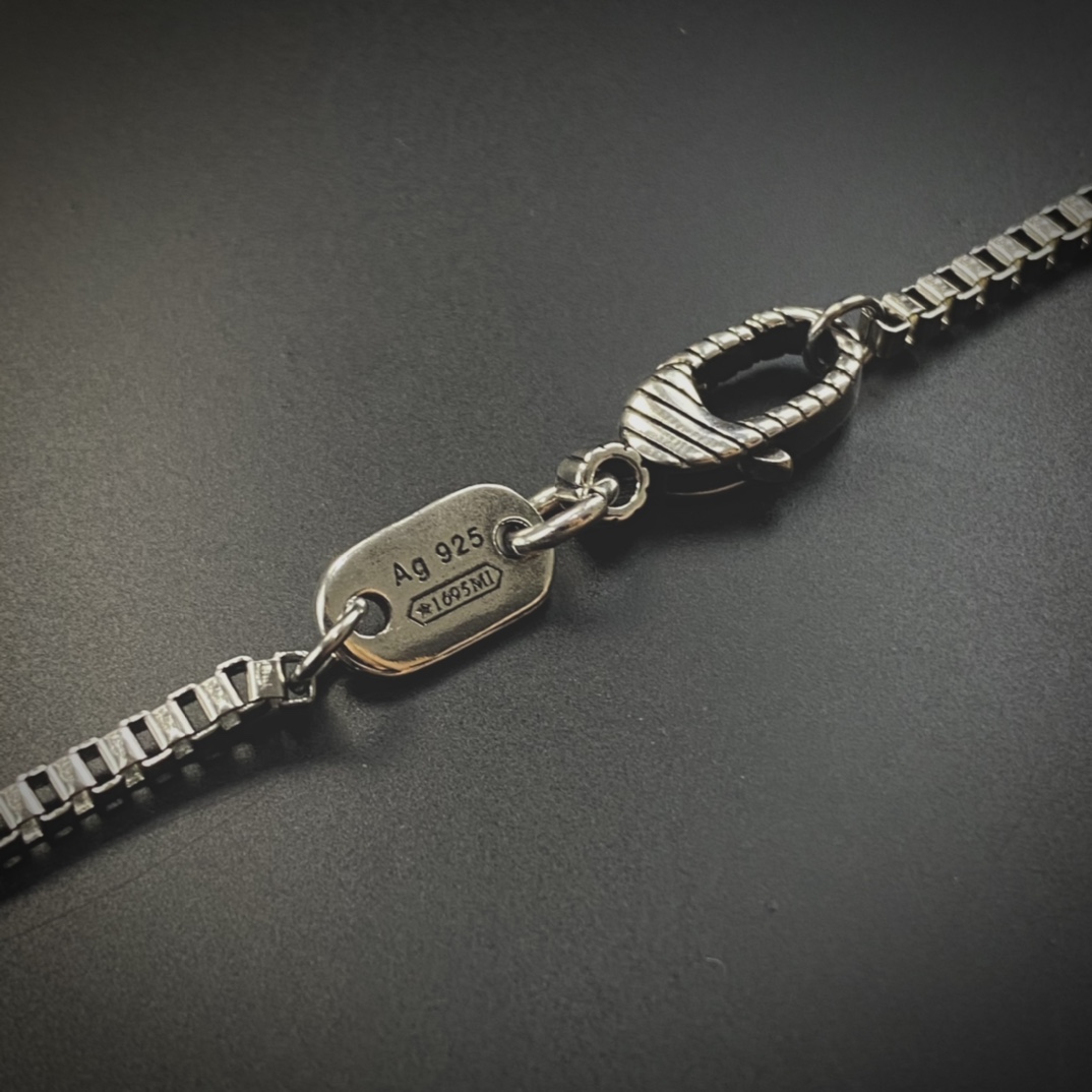 Necklace003