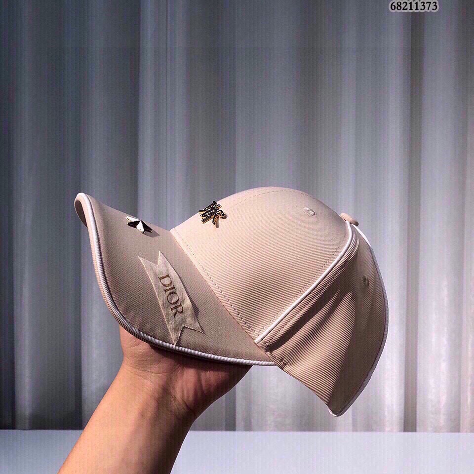 Top Hat