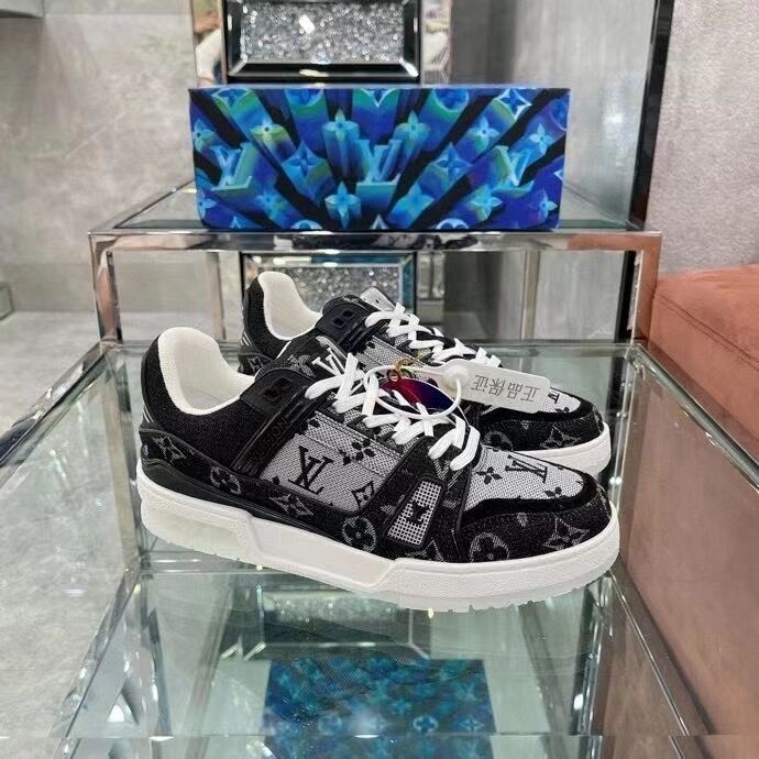 Men L*ouis V*uitton Top Sneaker