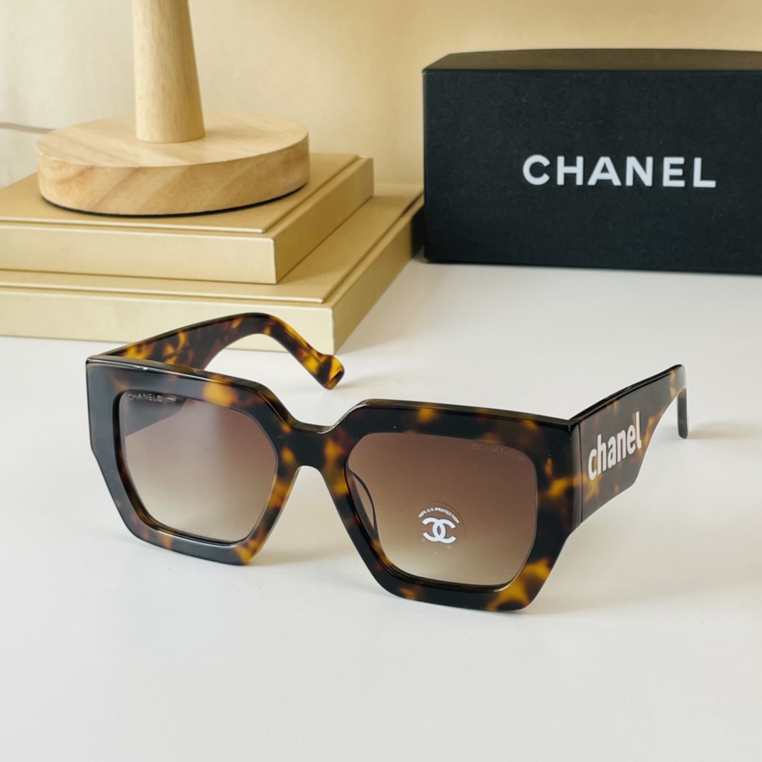 C*hanel Glasses Top