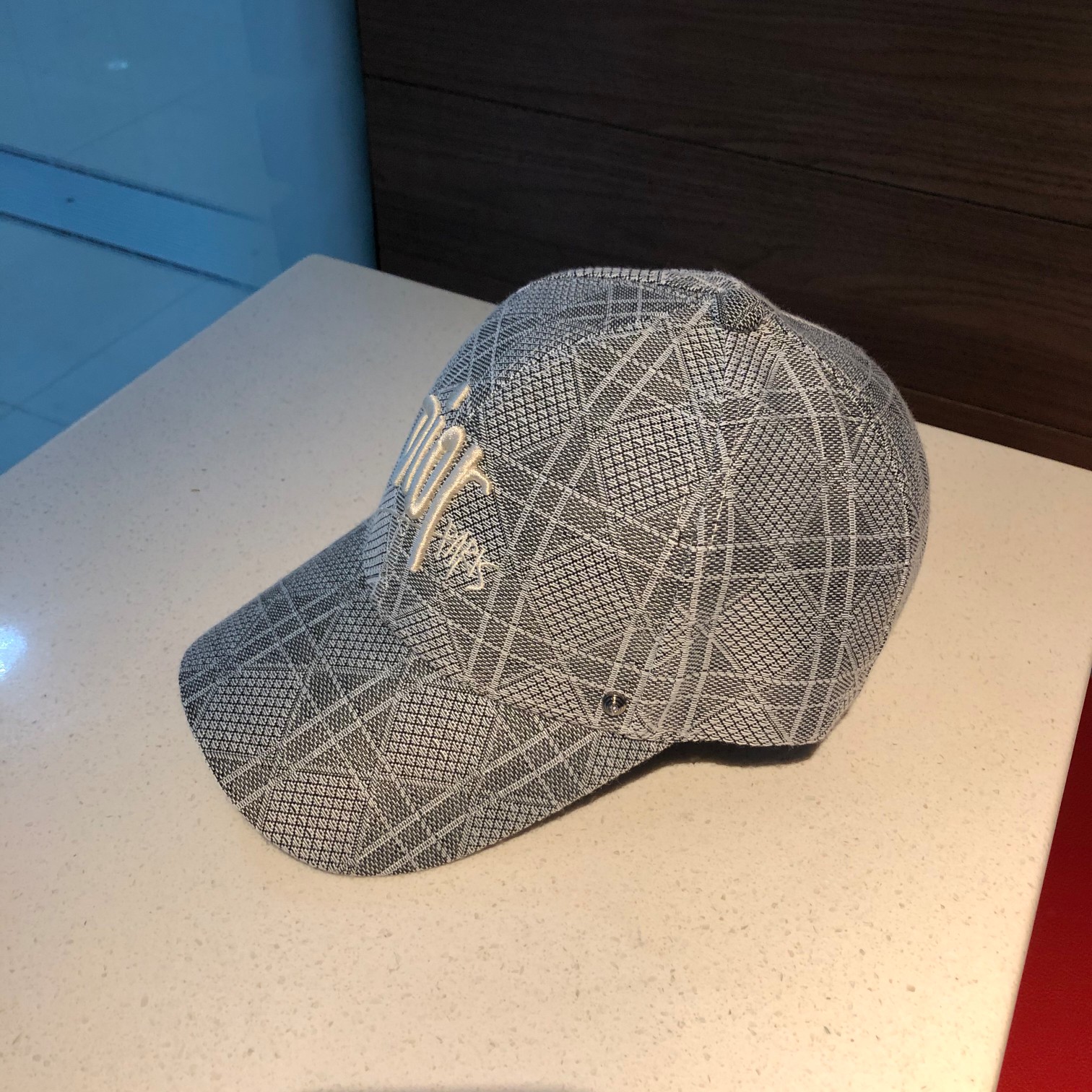 Top Hat