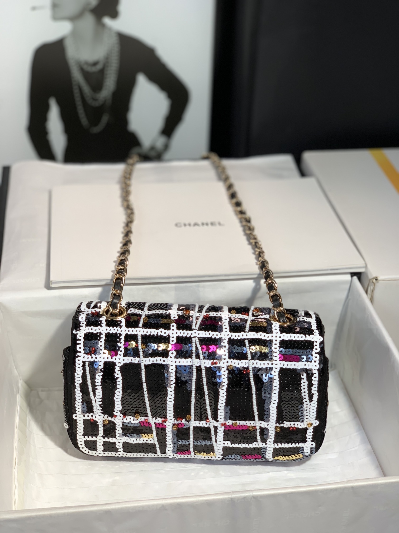 C*hanel Top Bag 19CM