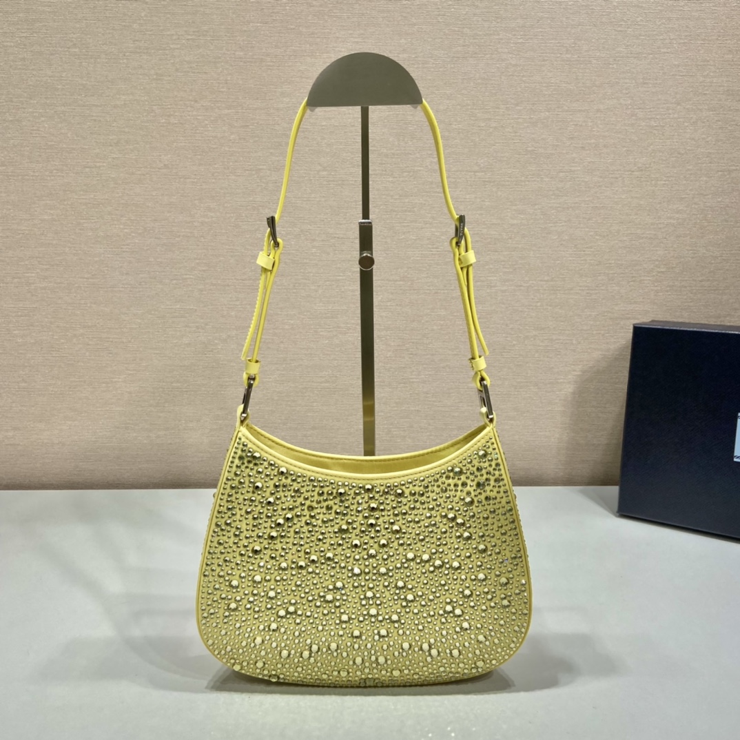 P*rada Bag Top Quality 22*18.5*4.5CM