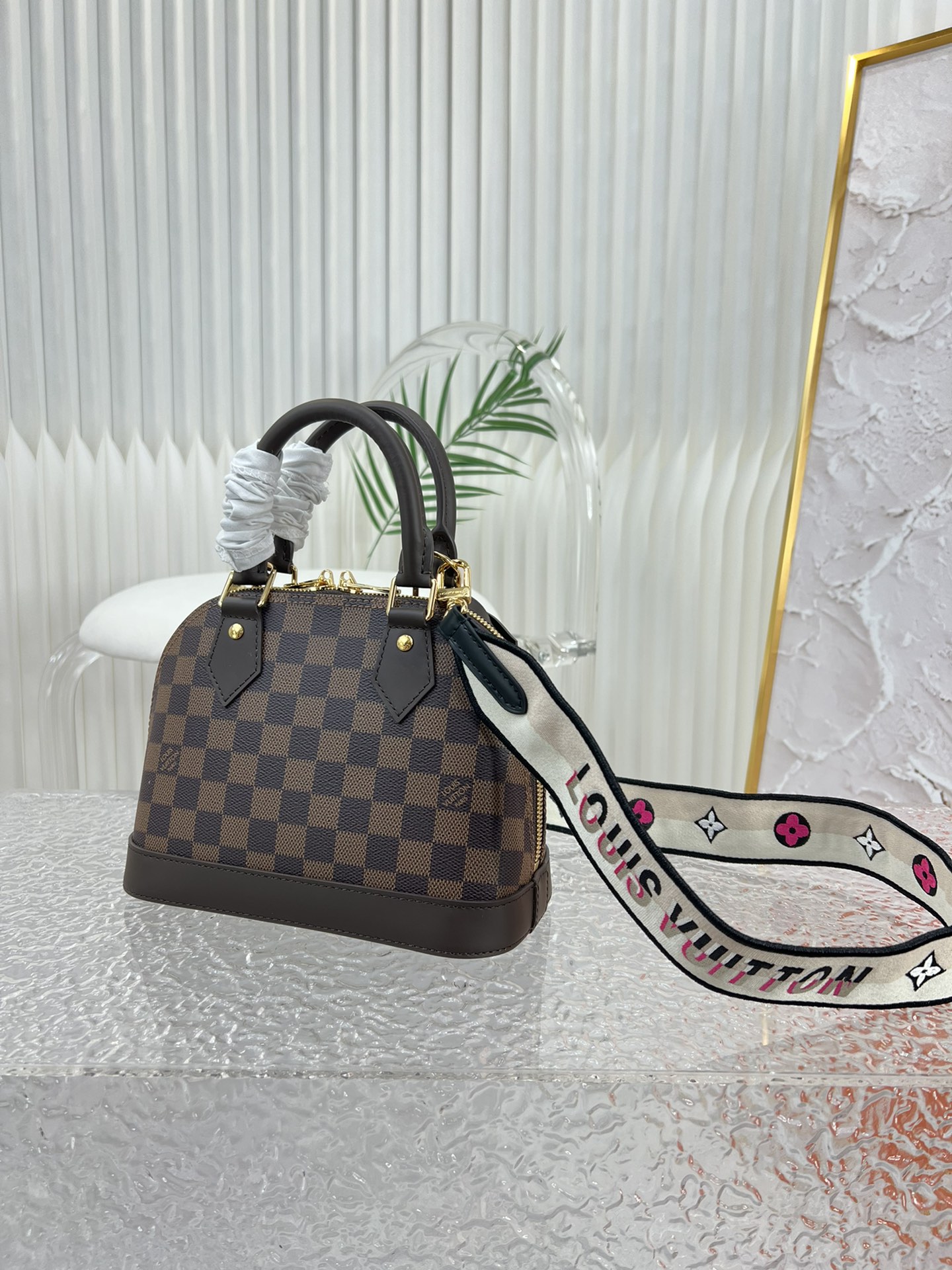 L*ouis V*uitton Top Bag 23.5*17.5*11.5cm