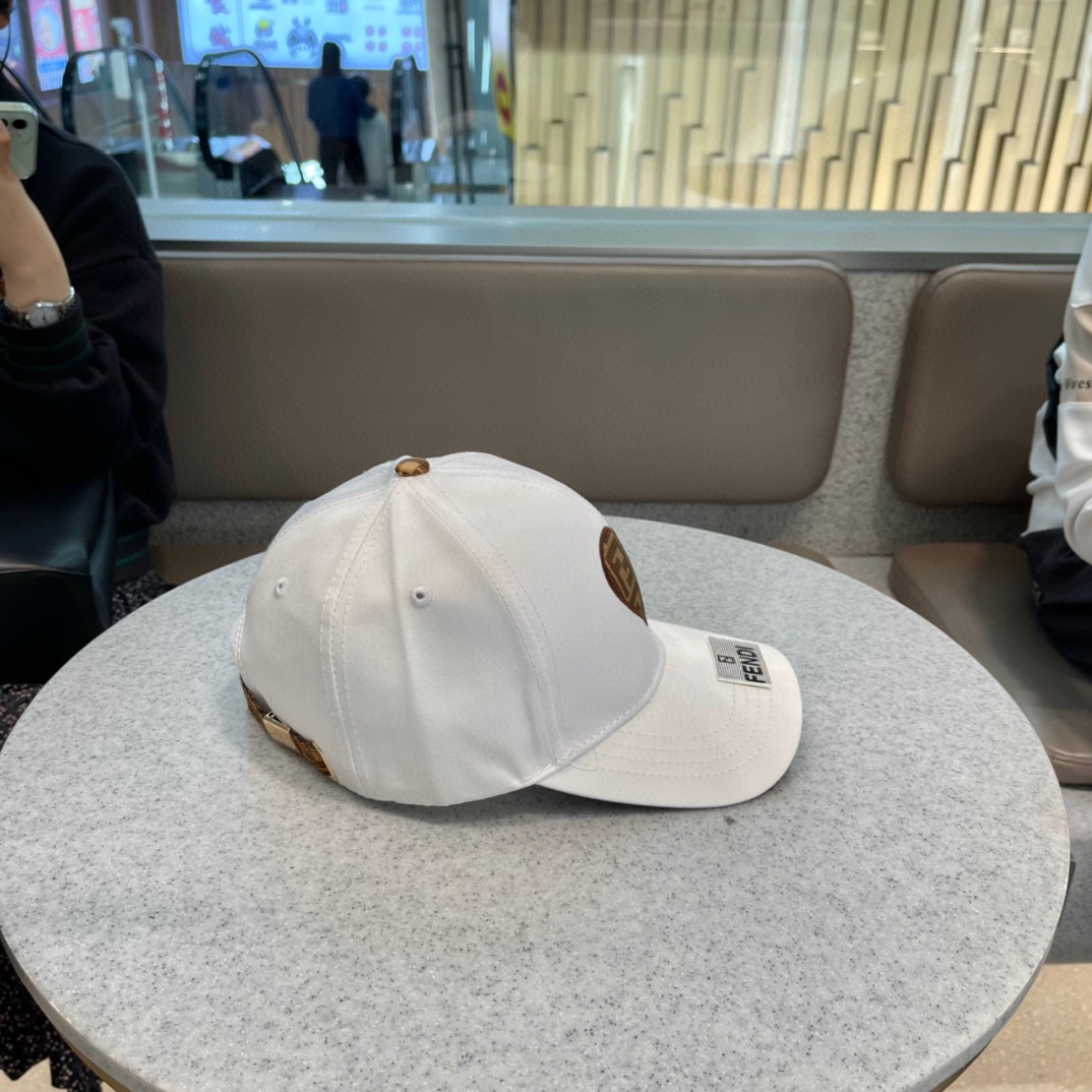 Top Hat