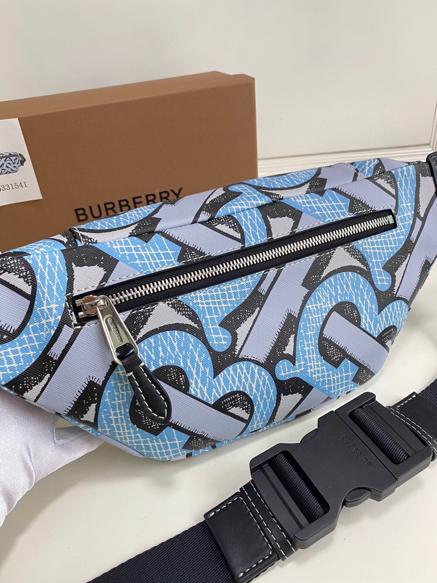 B*urberry Bag Top Quality 31 x 7.5 x 16cm