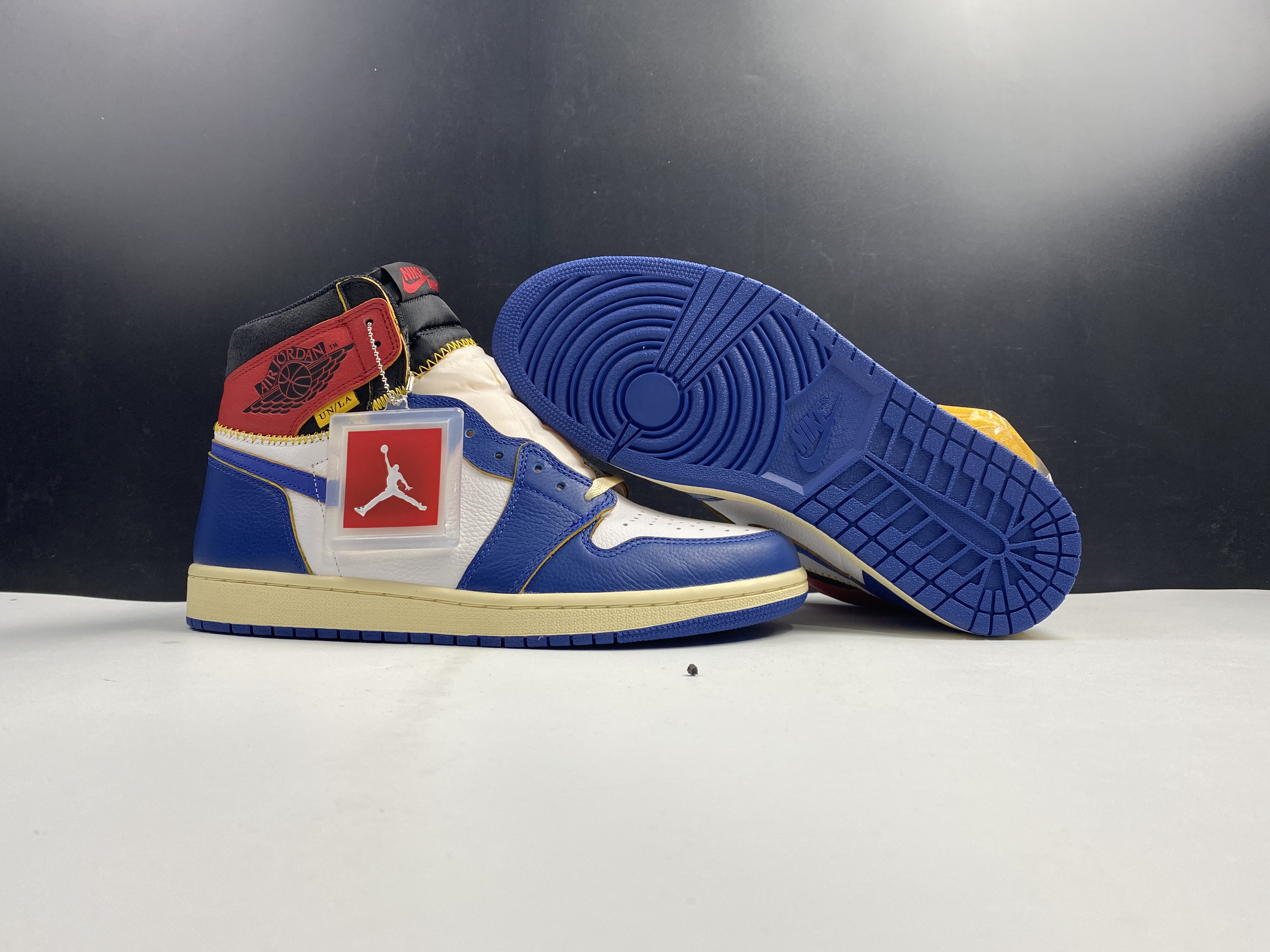 Air Jordan 1 Retro High OG NRG BV1300-146