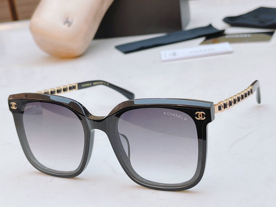 C*hanel Glasses Top
