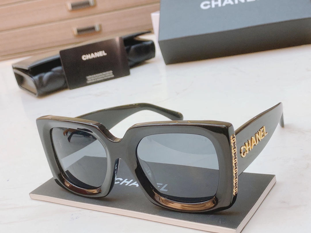 C*hanel Glasses Top