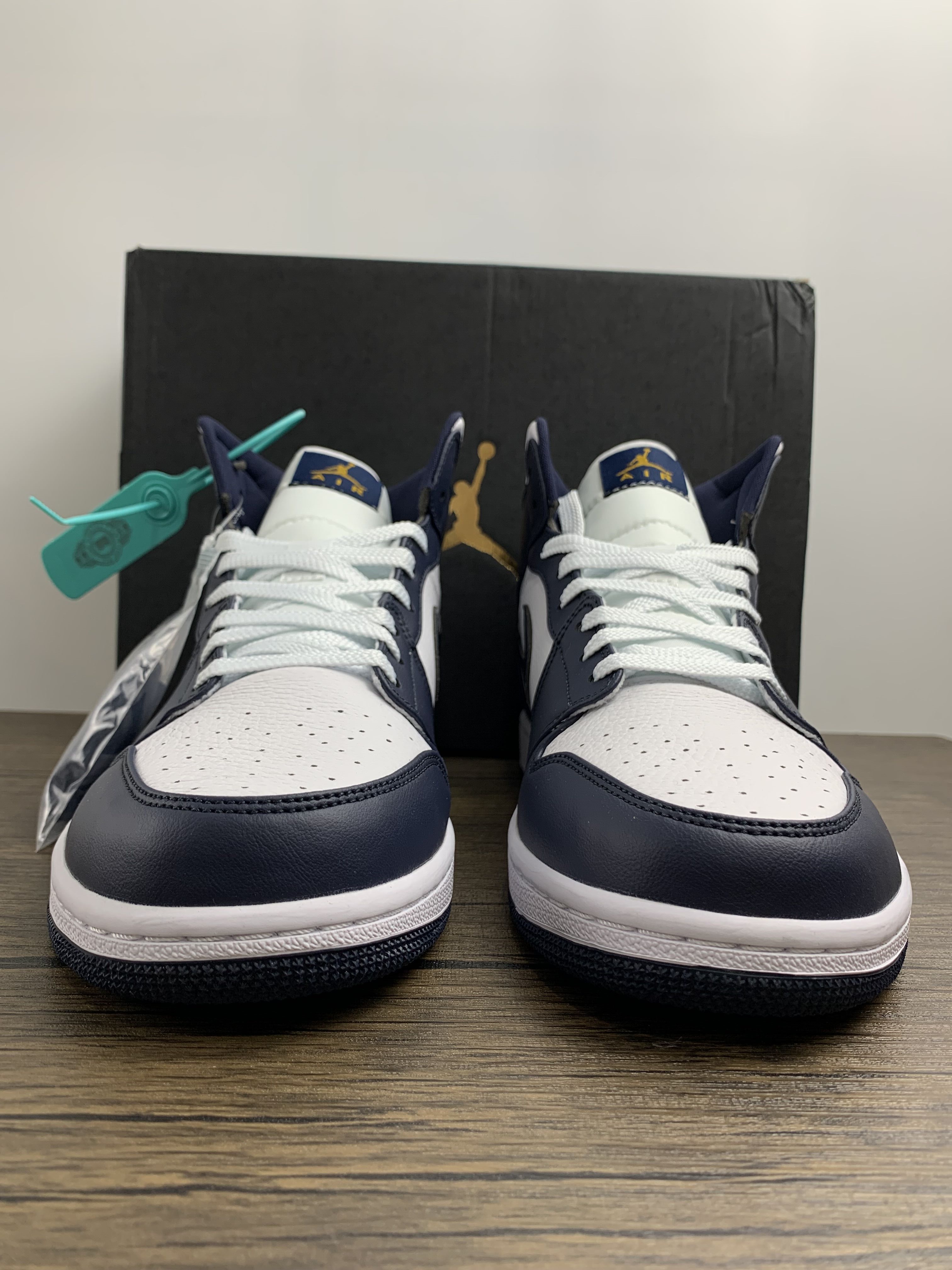 Air Jordan 1