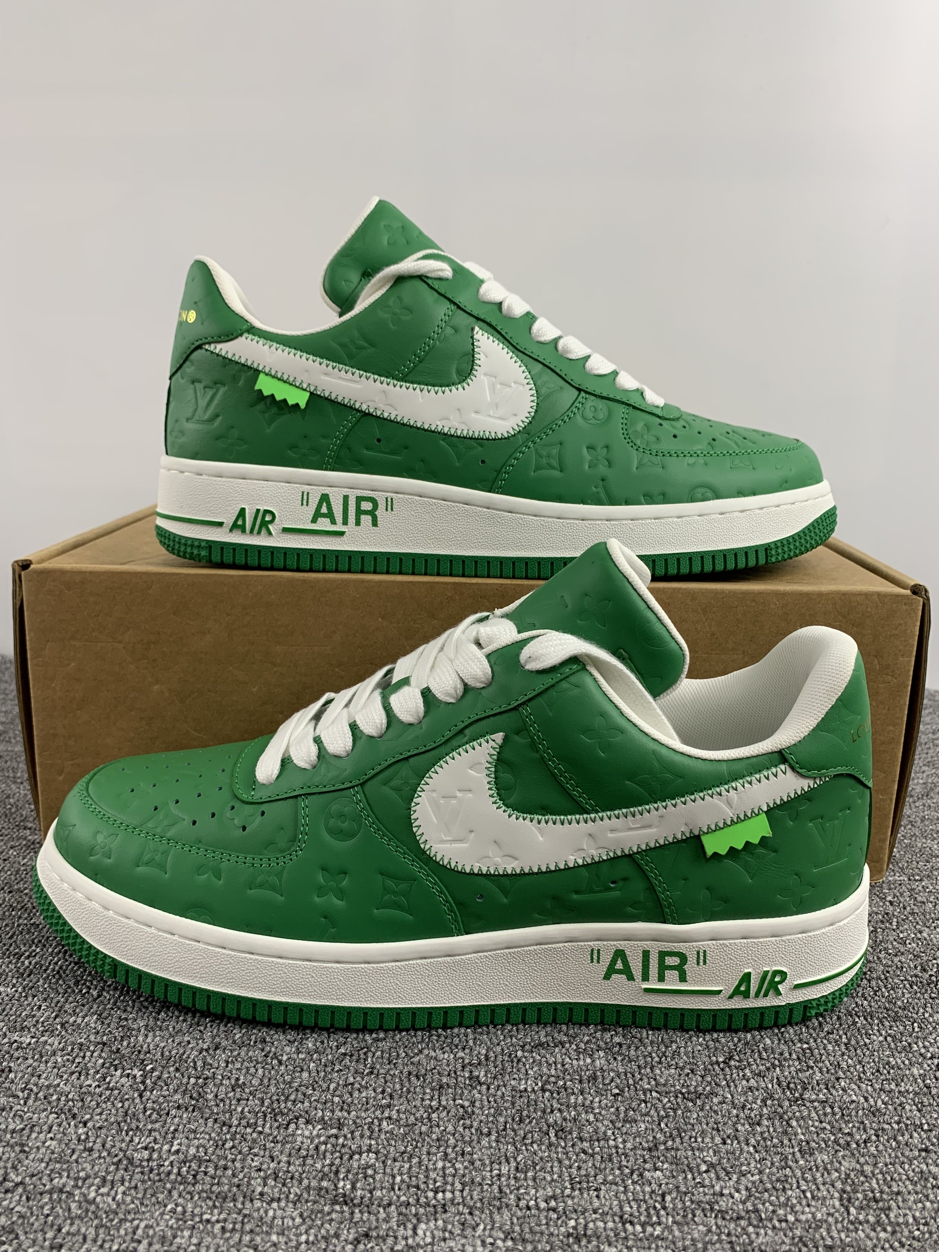 from Men L*ouis V*uitton * nike air force 1 Top Sneakers
