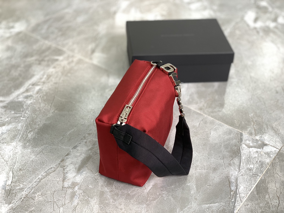 A*lexander W*ang Top Bag 22CM