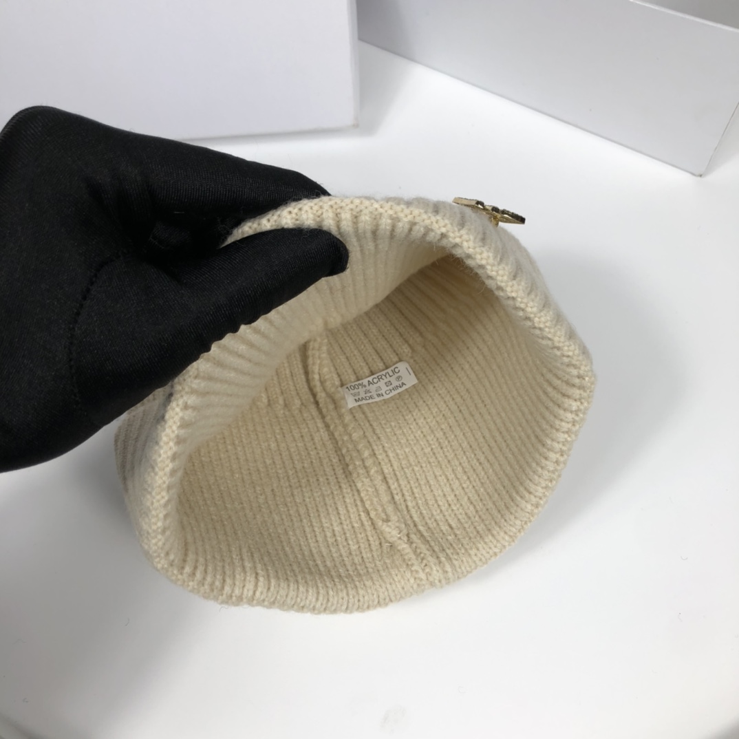 Top Hat