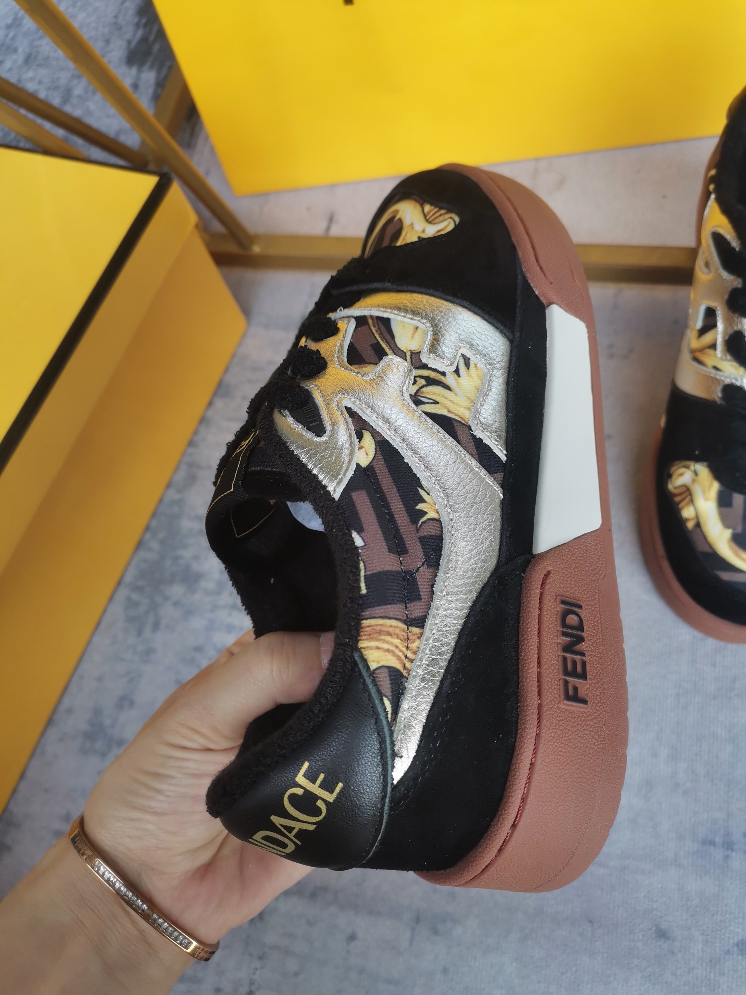 Men Women F*endi & V*ersac Top Sneaker