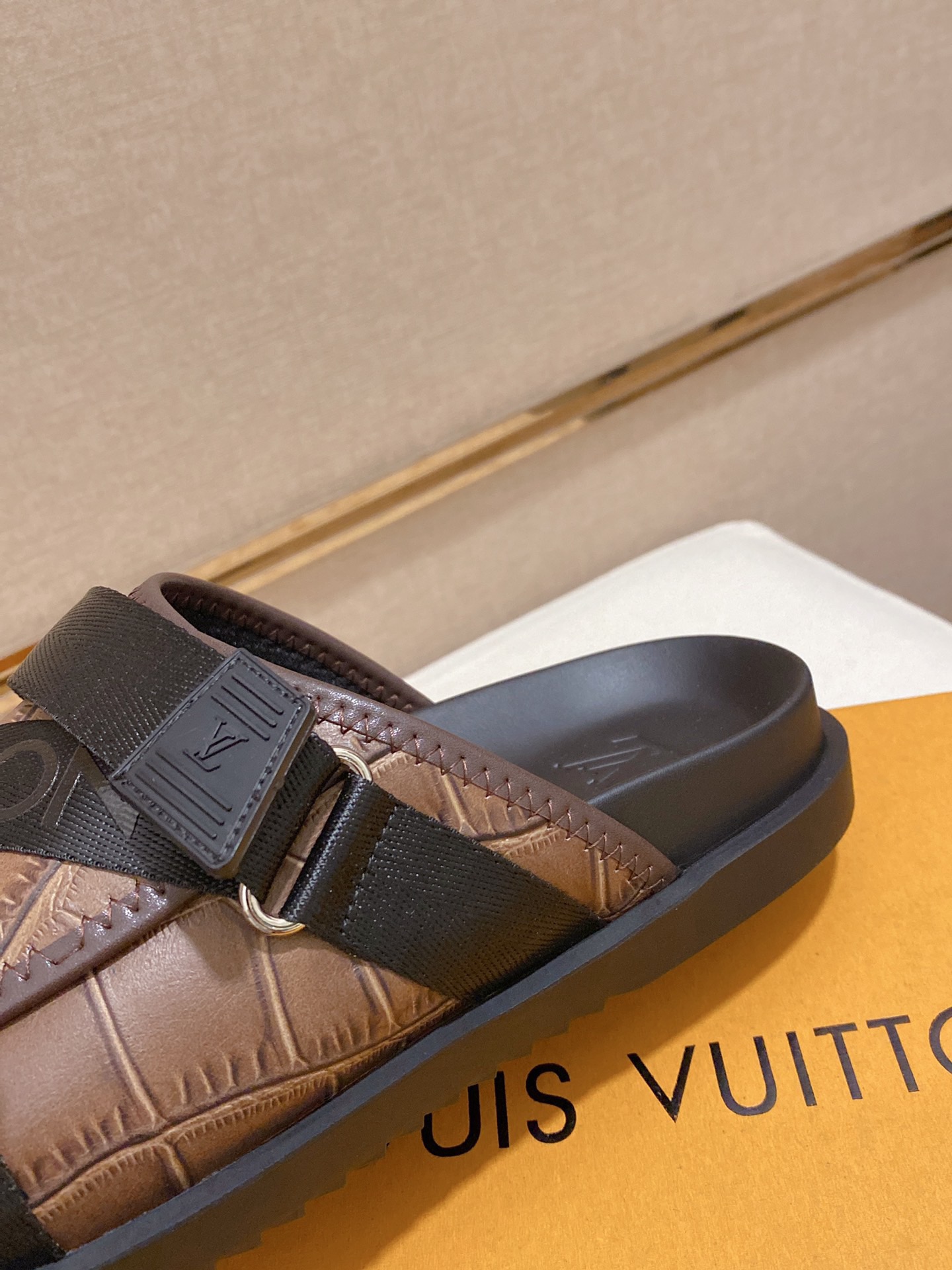 Men L*ouis V*uitton Top Slippers