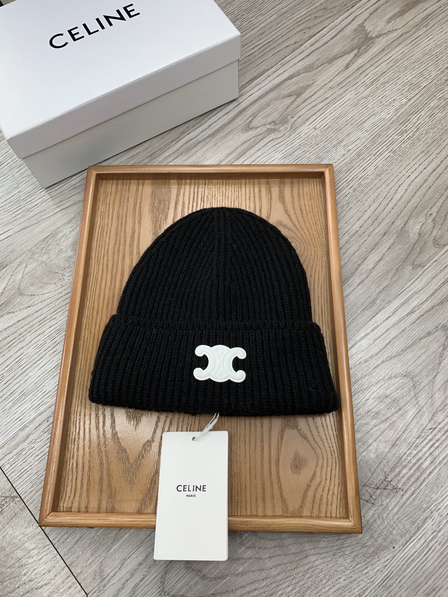 Top Hat