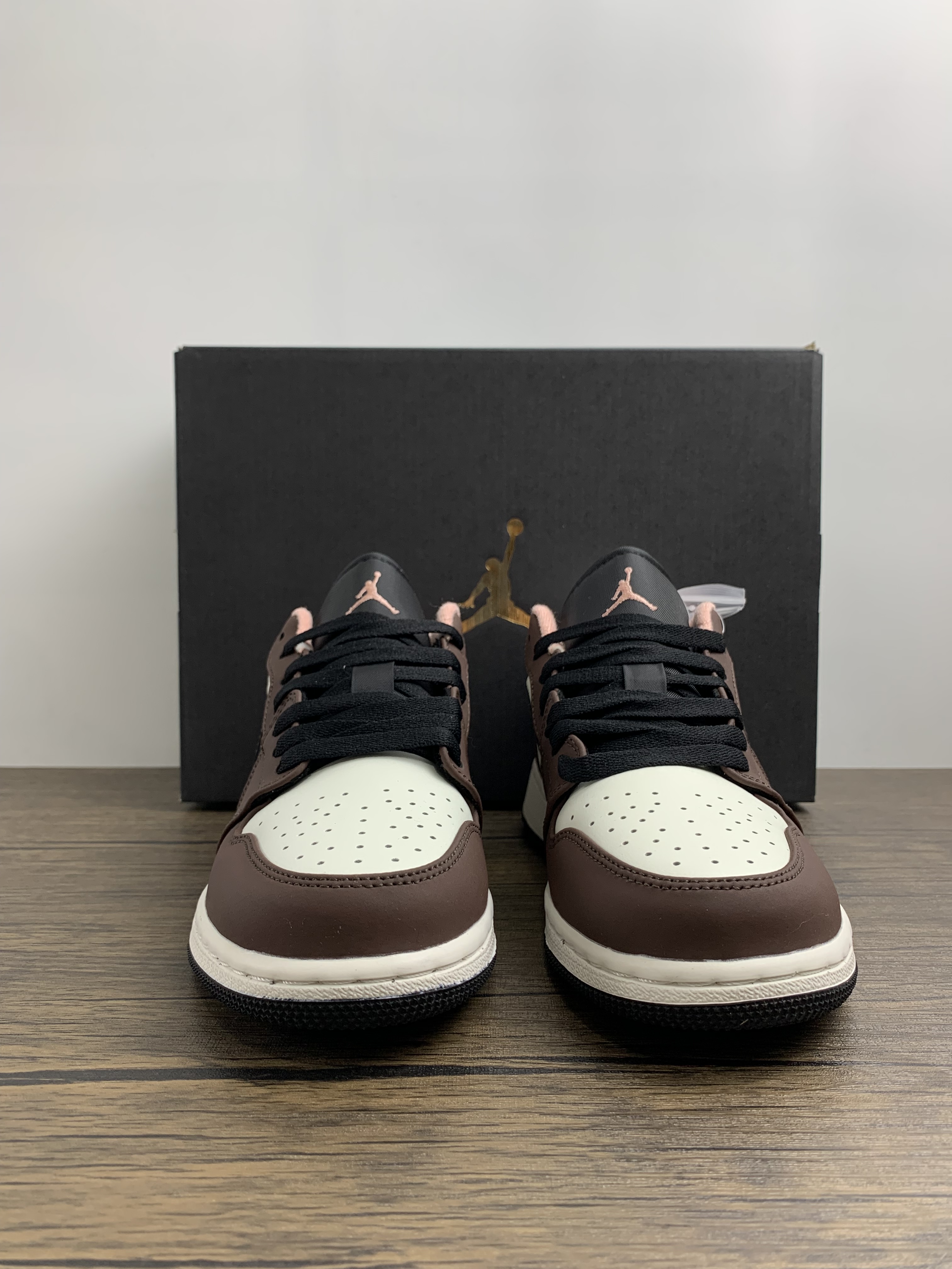 Air Jordan 1 Low