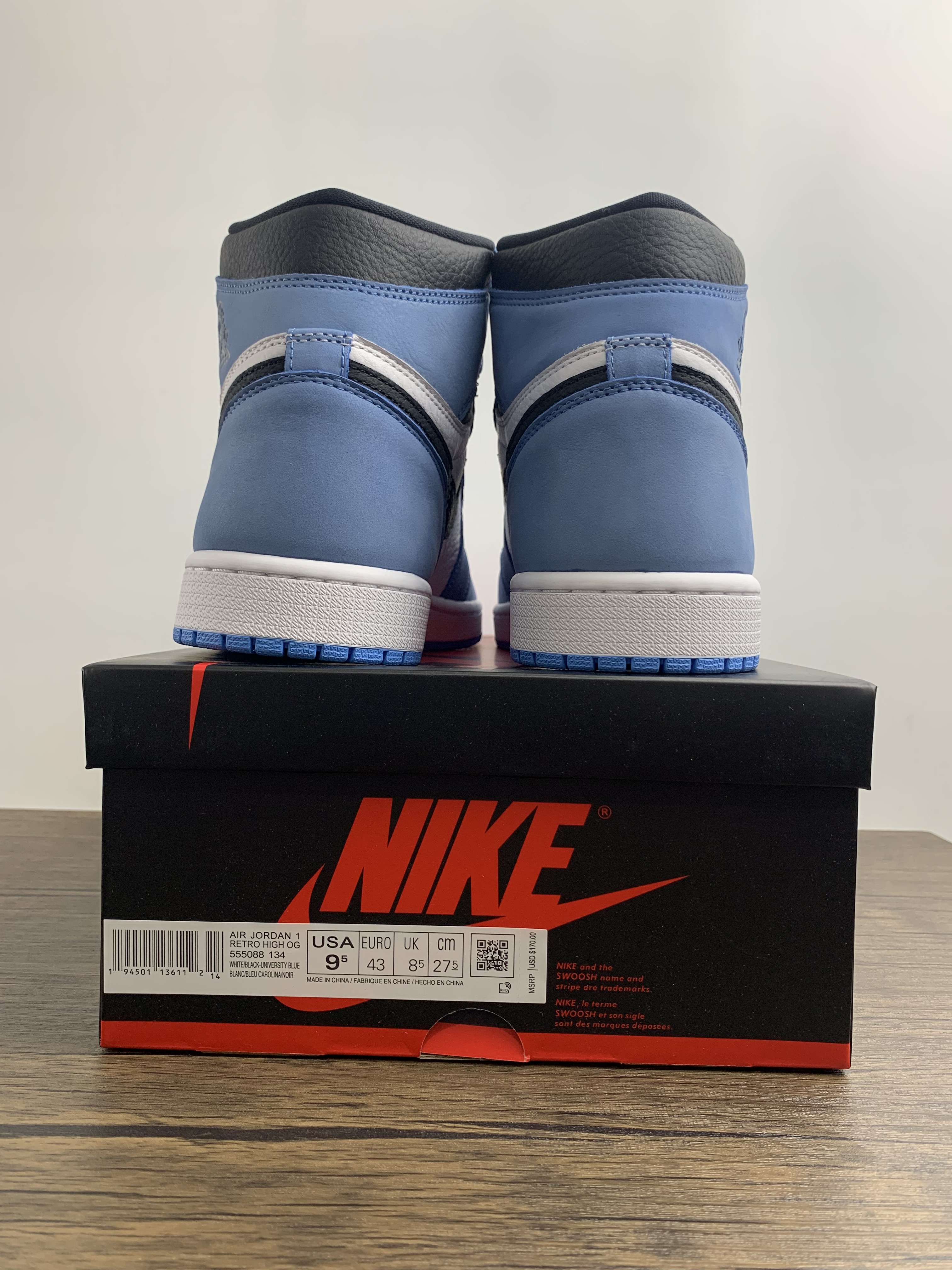 Air Jordan 1
