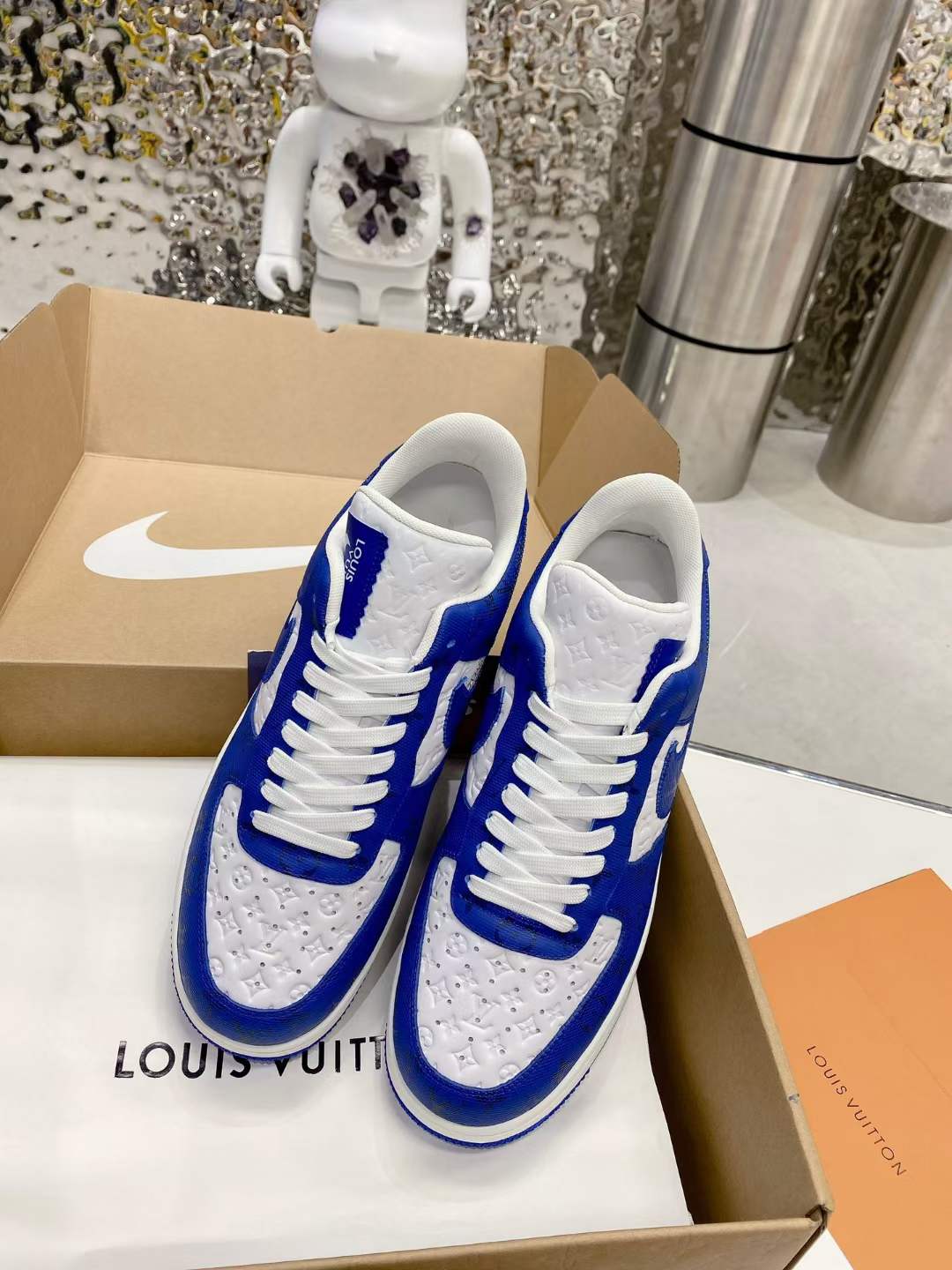 from Men Women L*ouis V*uitton x NIKE Air force1 22ss Sneakers Maikesneakers