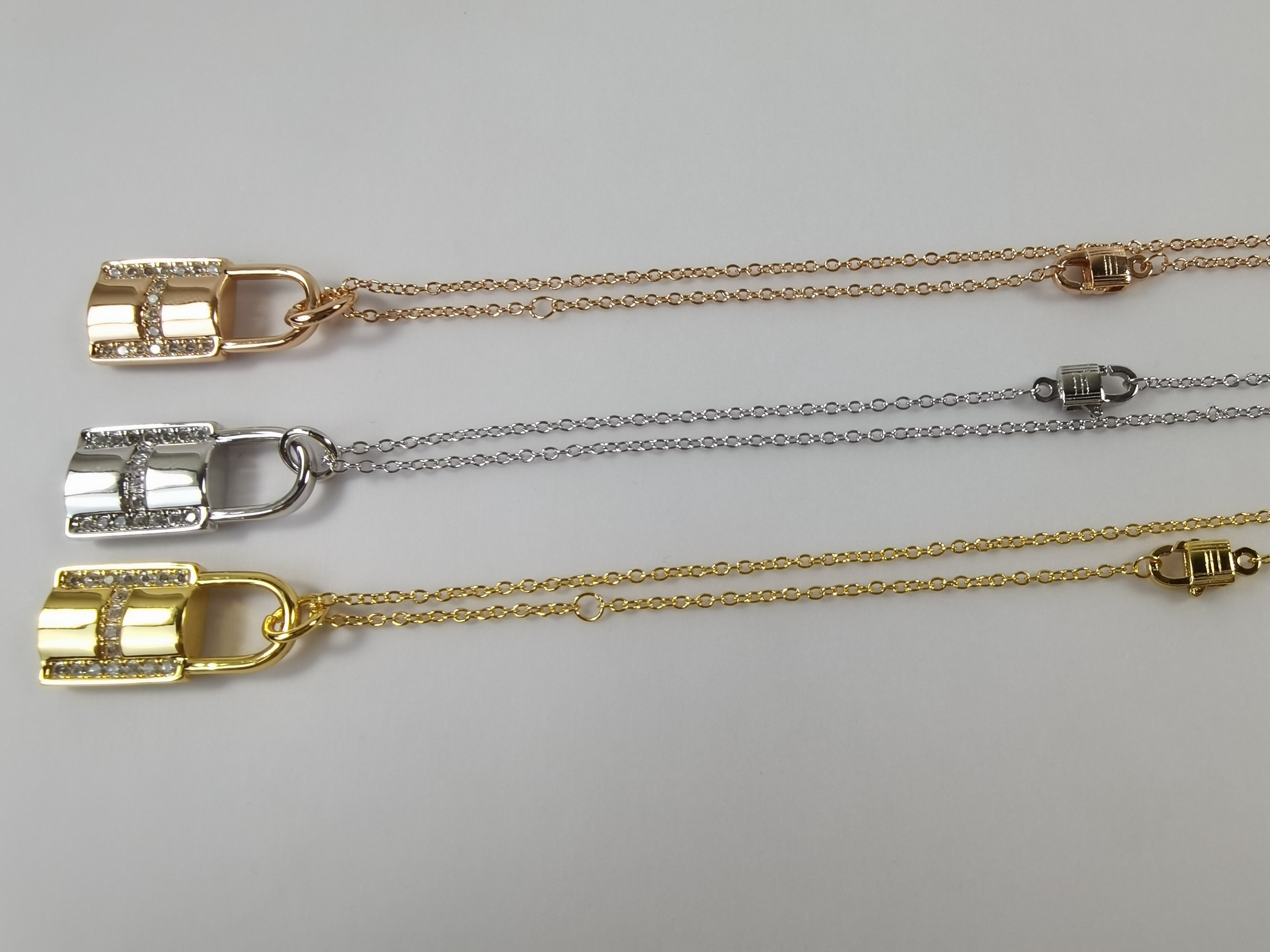 Necklace H*ermes