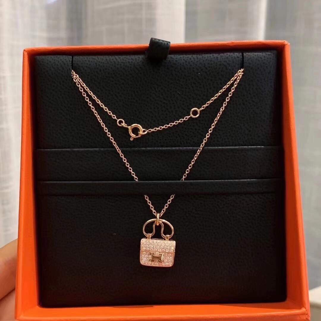 Necklace H*ermes