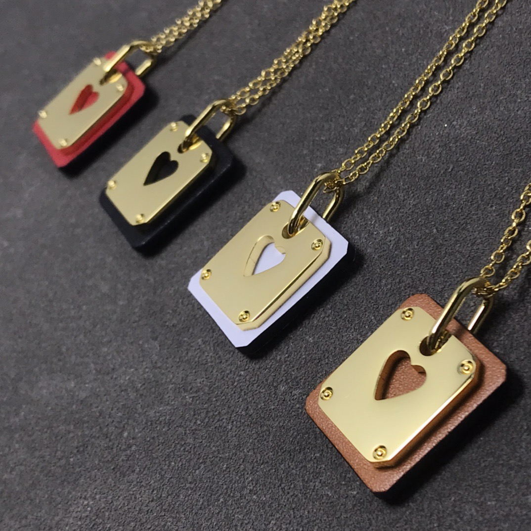 Necklace H*ermes