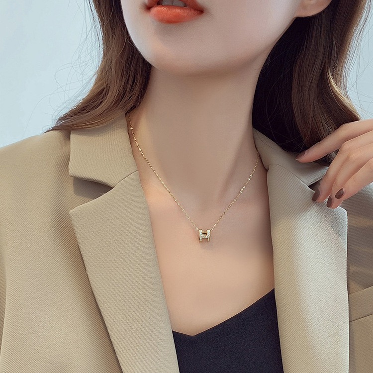 Necklace H*ermes