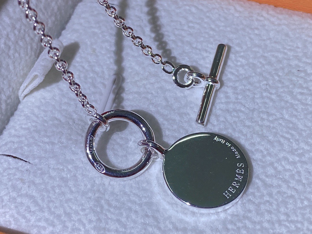 Necklace H*ermes