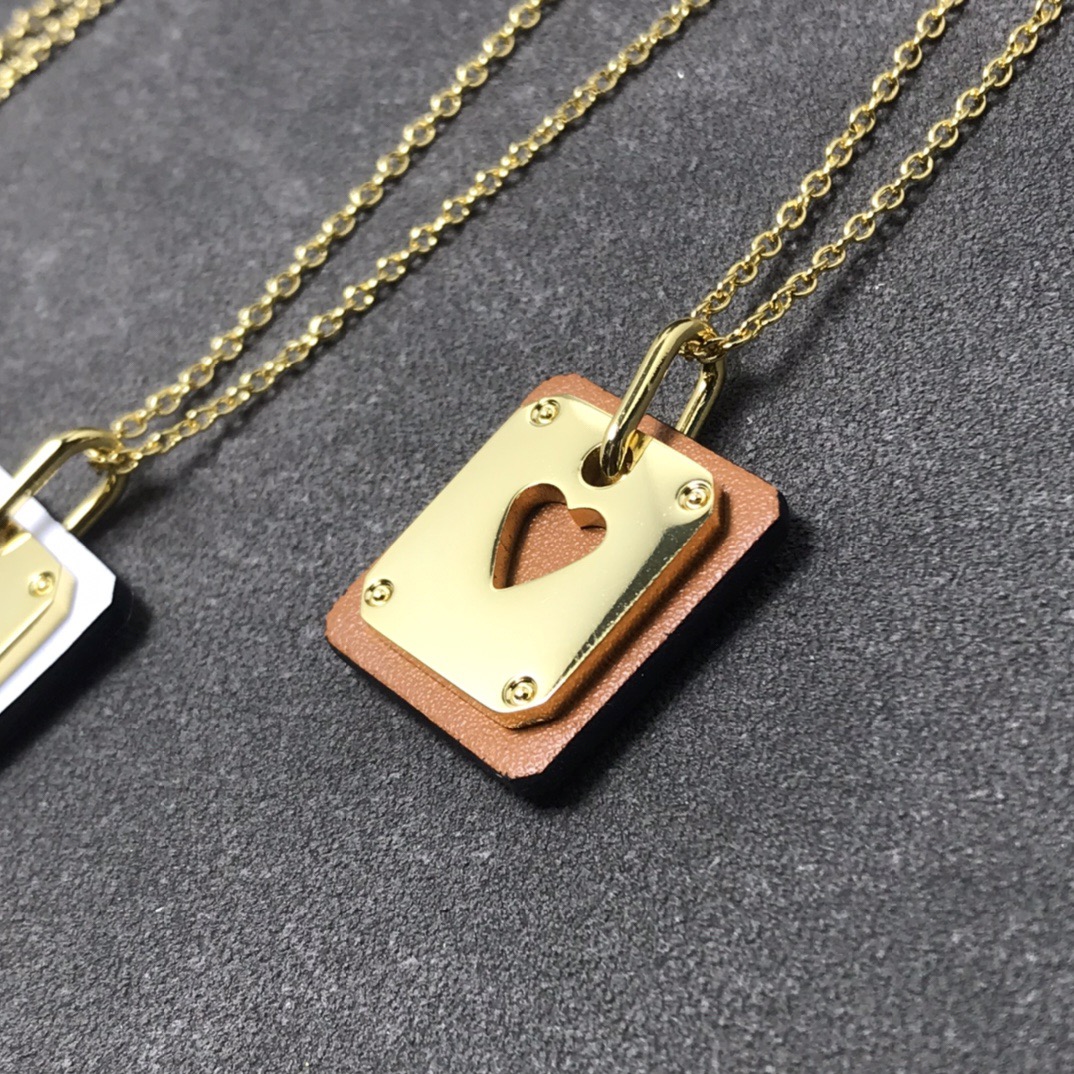 Necklace H*ermes