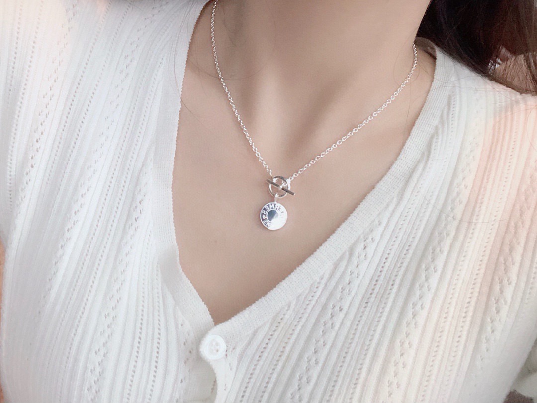 Necklace H*ermes