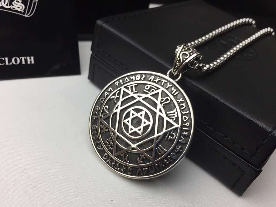 Necklace C*hrome H*earts