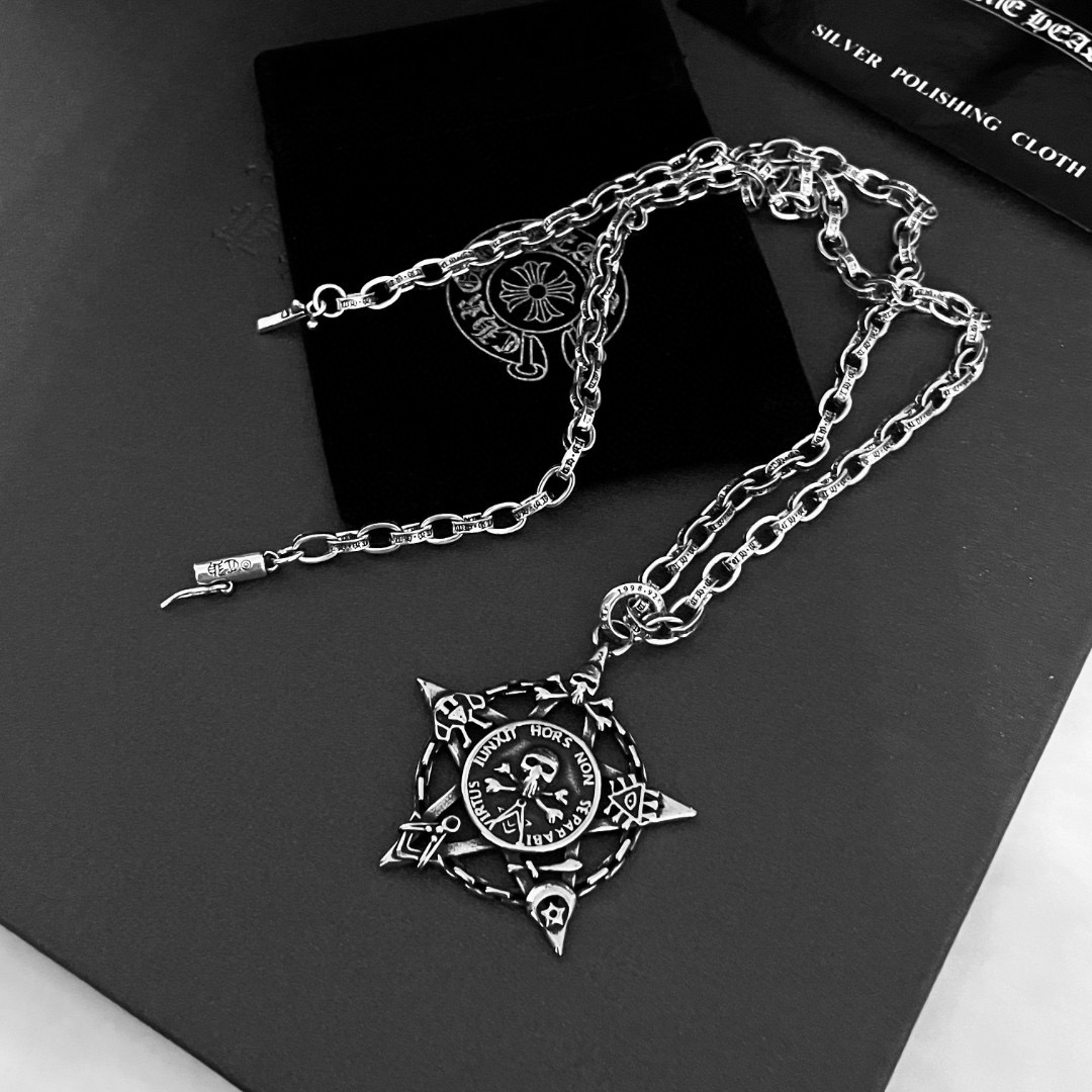 Necklace C*hrome H*earts