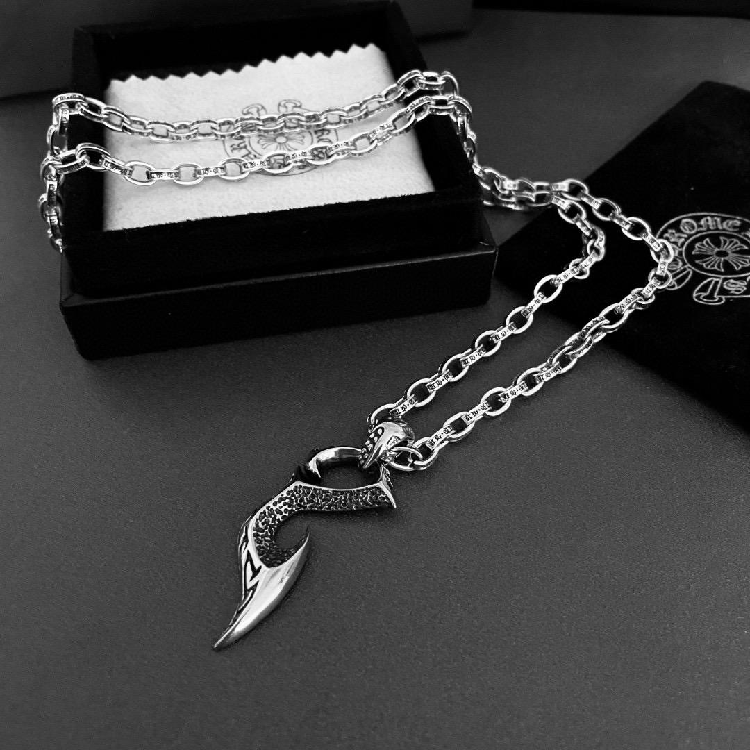 Necklace C*hrome H*earts