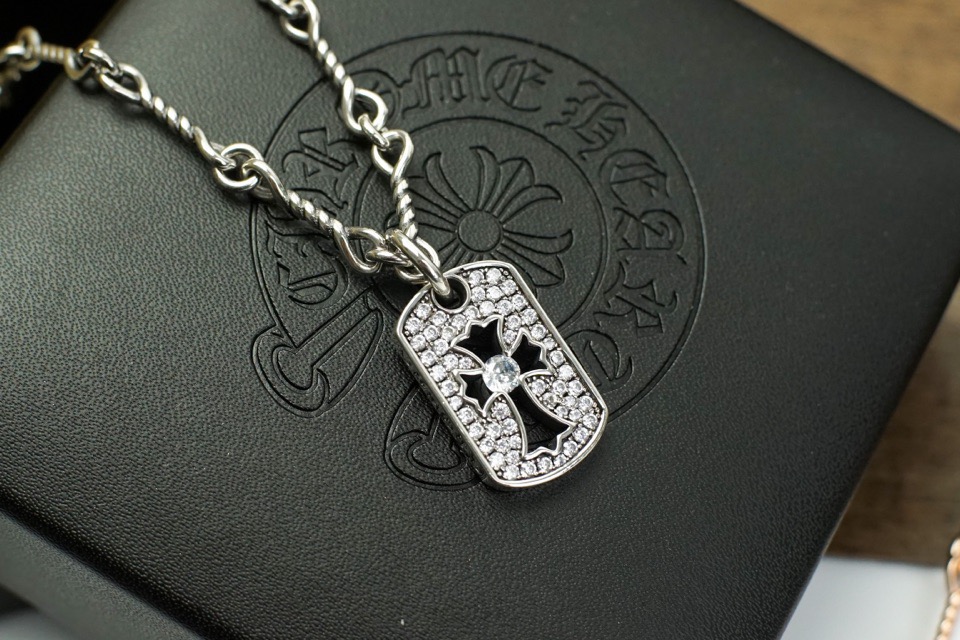 Necklace C*hrome H*earts